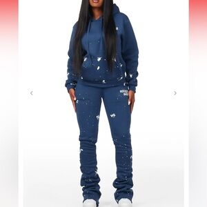 Women's set, top and pants with White Accents